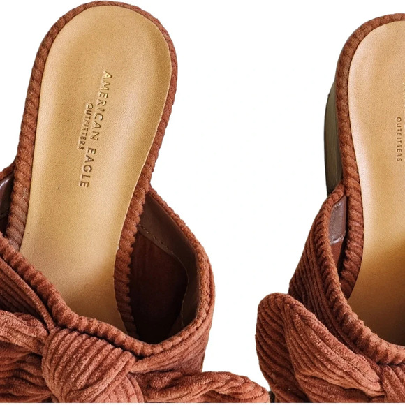 American Eagle Corduroy Slide Mules Size 6 - Picture 3 of 4